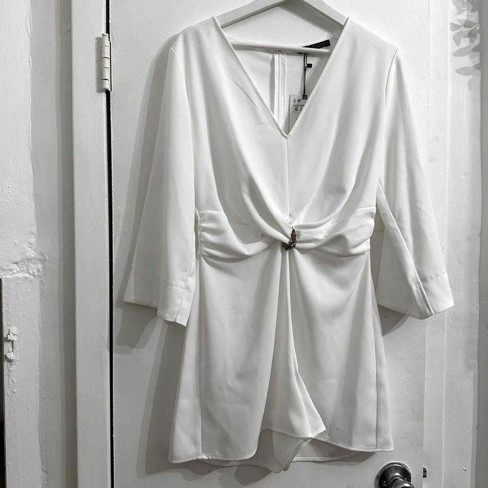NEW White Zara Jumper / Jumpsuit / Romper Women’s size: S